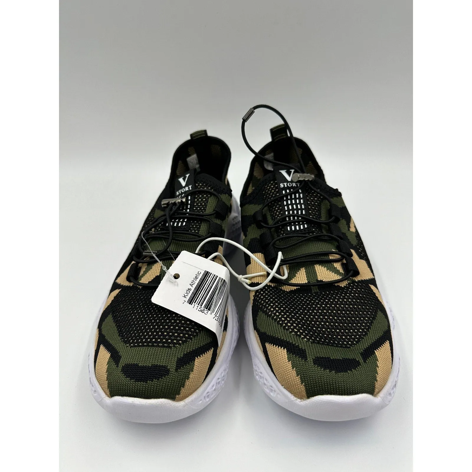 Big Kid Size 4, Camo Design Slip-on Sneakers with Elastic Synch Laces