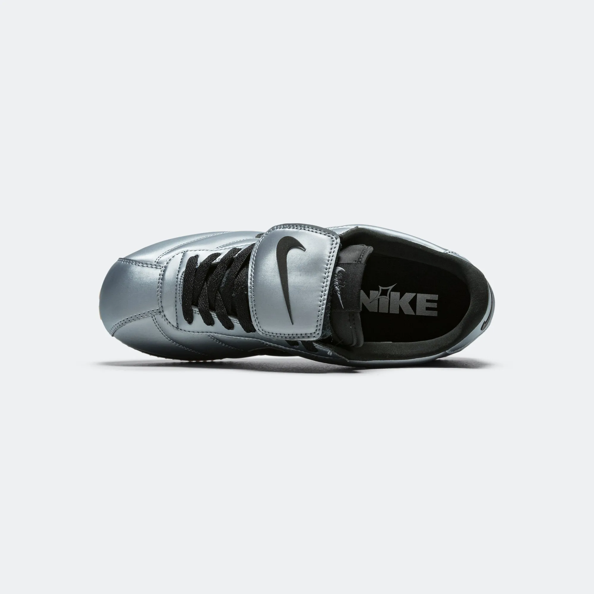 Cortez SE - Metallic Cool Grey/Black-Gum