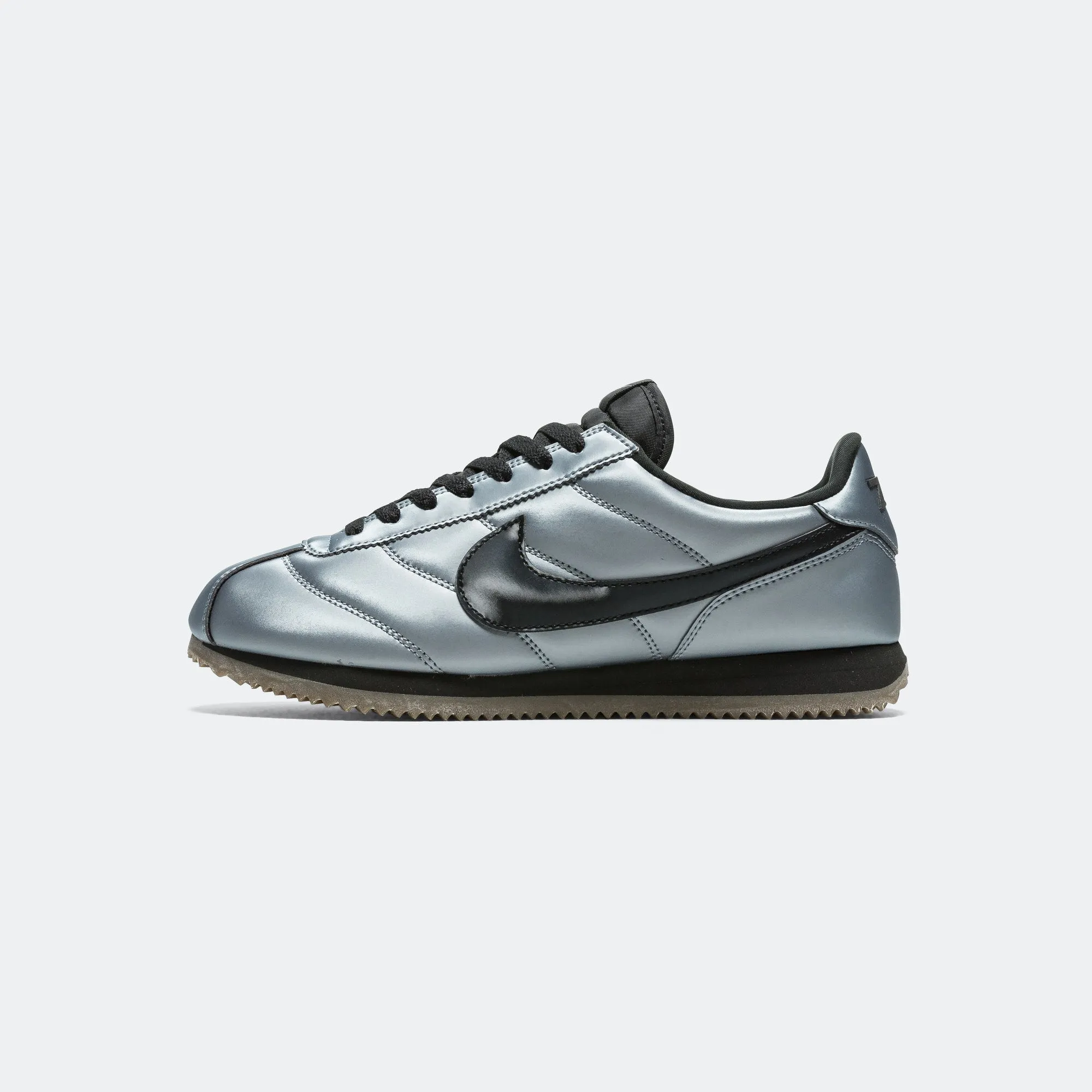 Cortez SE - Metallic Cool Grey/Black-Gum