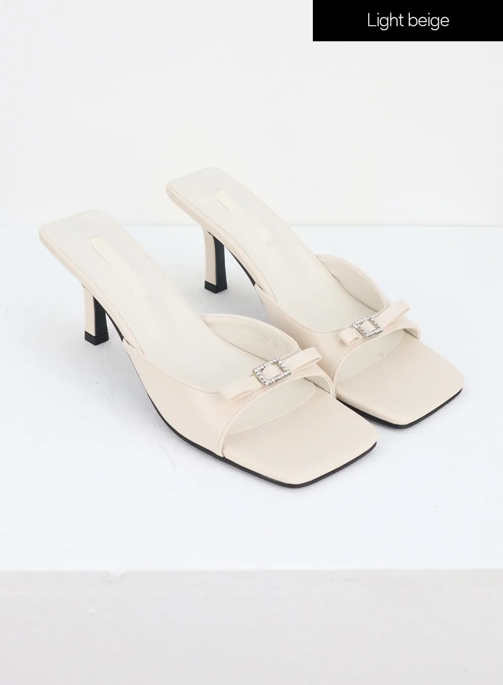 Heel Sandals IU322