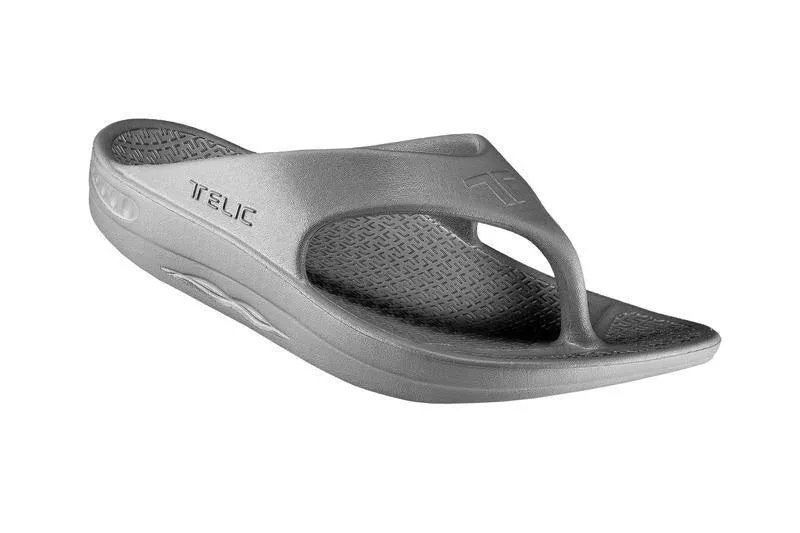 Telic Energy Flip Flop Dolphin Grey