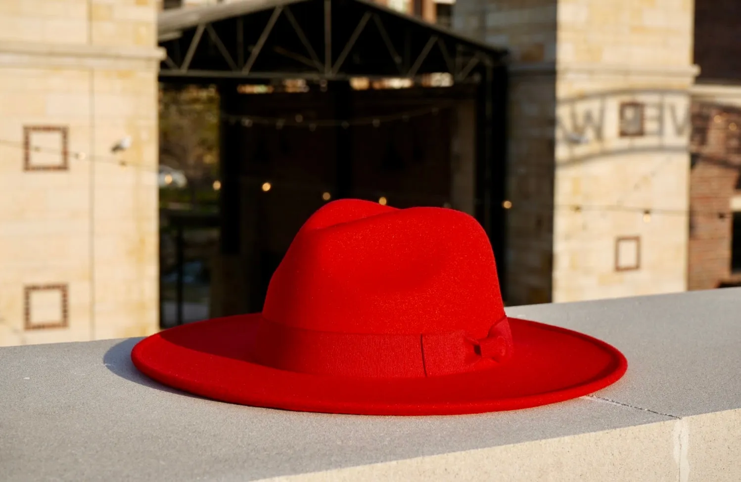 Tori Wide Brim - Red